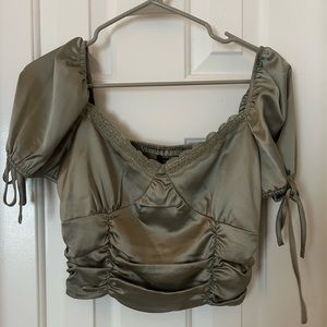 Silly green top with ruching